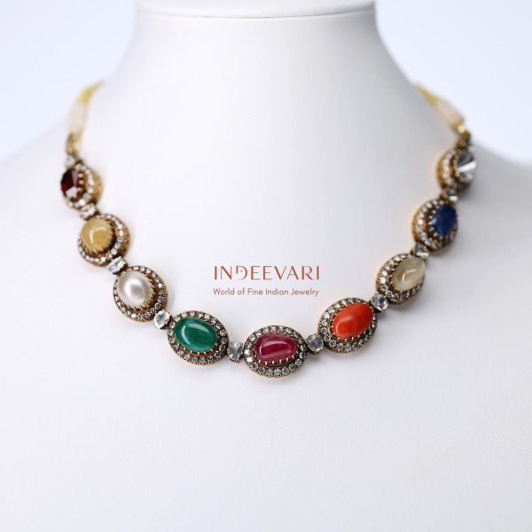 Maharani Victorian Navaratna Set