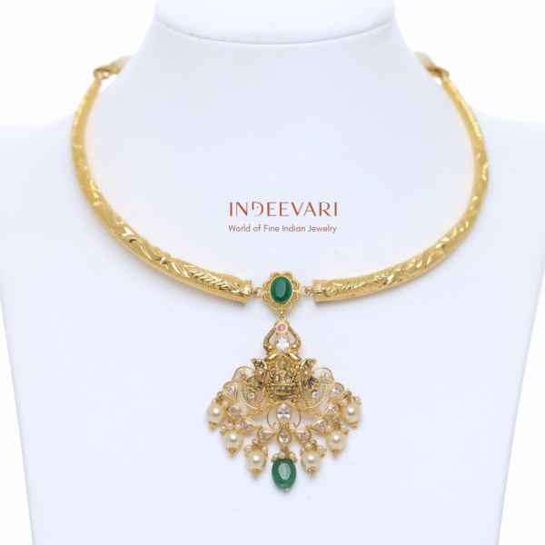  Lakshmi Regal Pachi Kanti