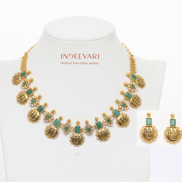 Pachi Ramparivar Emerald Necklace Set