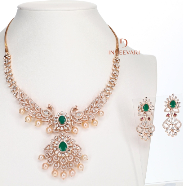 Peacock Elegance Rose Gold Diamond Set