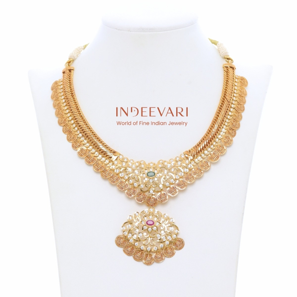 Antique Gold Kasu Necklace with Floral Pendant