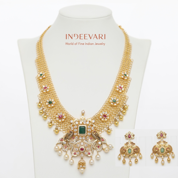 Aarohi Pachi Mesh Haram Set