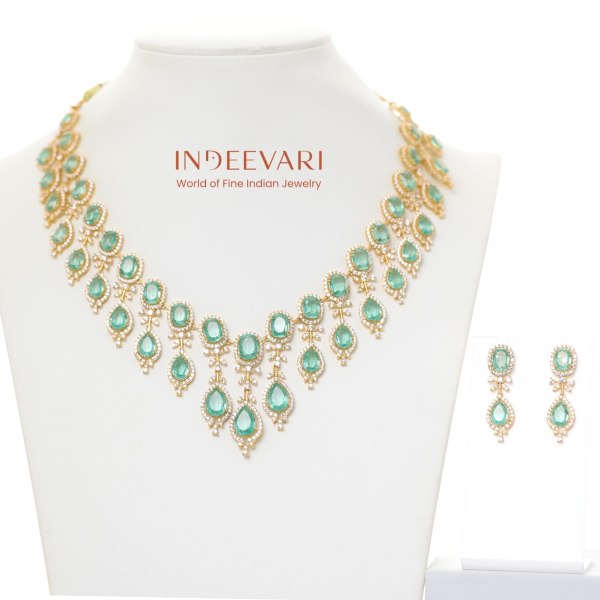 Zumrud Waterfall Bridal Necklace Set