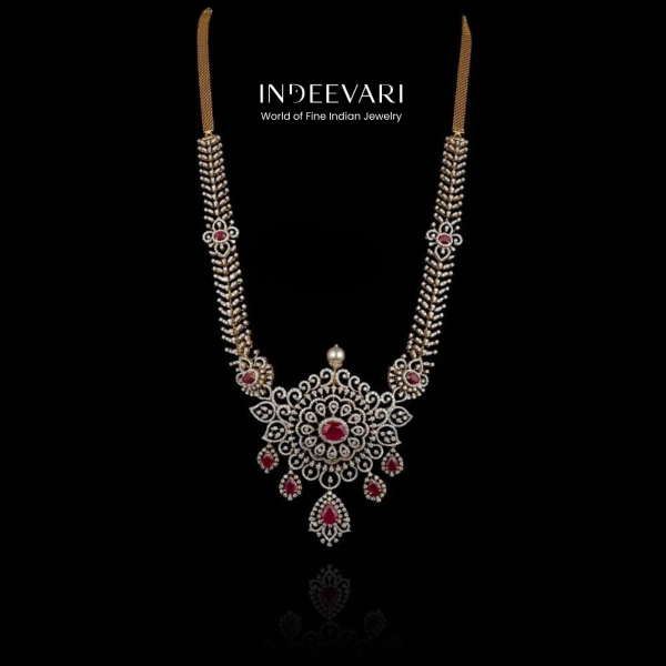 Izna Diamond Semi-long Necklace