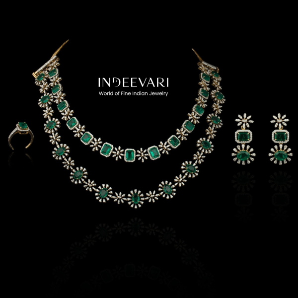 Selena Diamond Necklace Set
