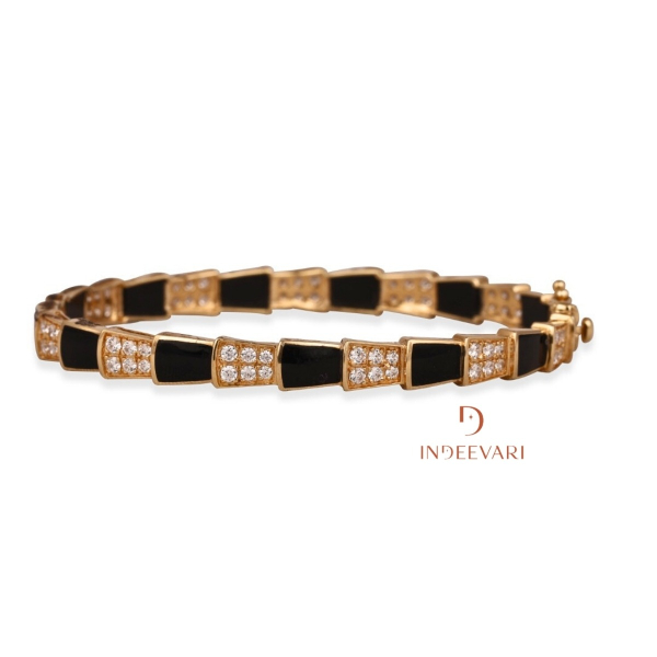  Kavinila Mother of Pearl Bracelet