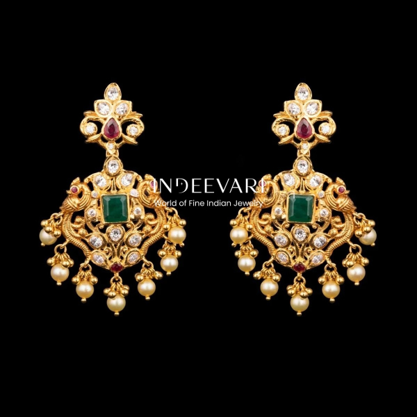 Mayuka Emerald Hangings