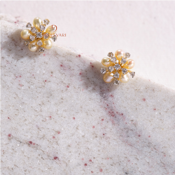 Pearlescent Sparkle Diamond Earrings