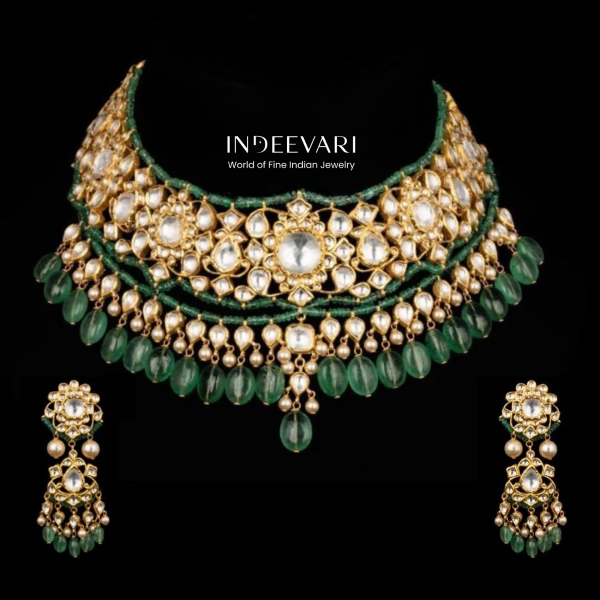 Zumurrud Kundan Necklace Set