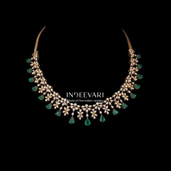 Verdant Virtue Diamond Necklace Yellow Gold