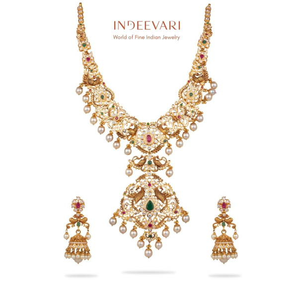 Shriya Necklace Set