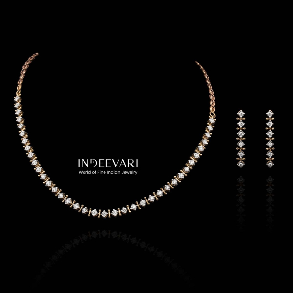 Enaya Diamond Necklace Set