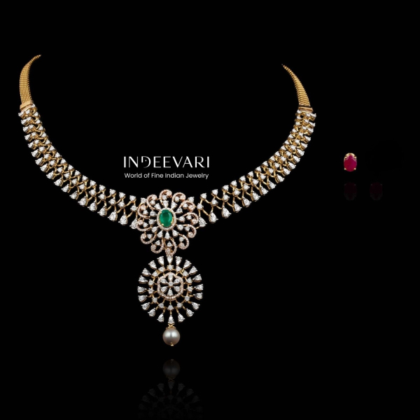Dhrita Diamond Necklace