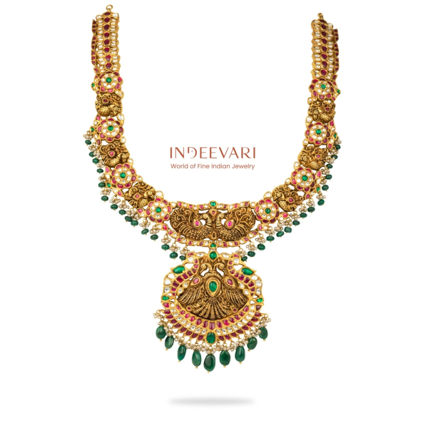 Swasti Emerald Necklace