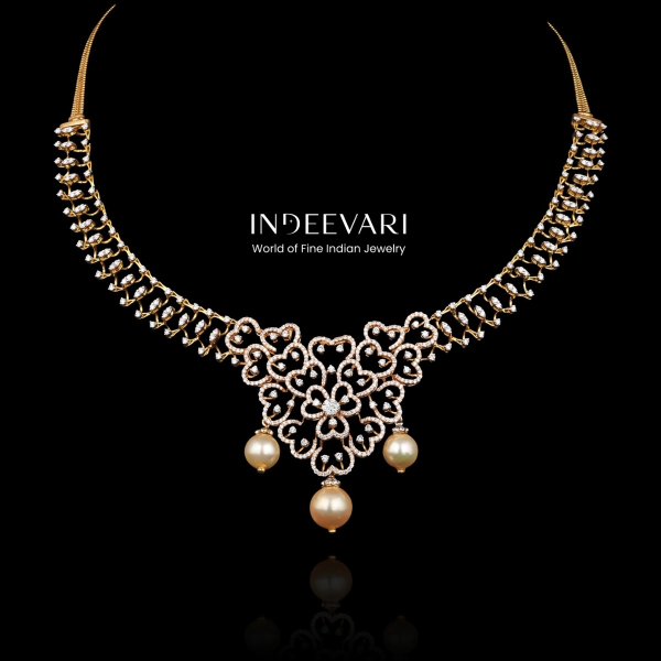 Disha Diamond Necklace