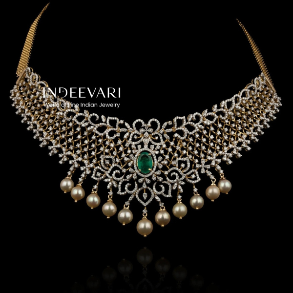 Parishi Diamond Necklace