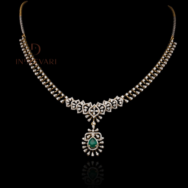 Shumi Diamond Necklace