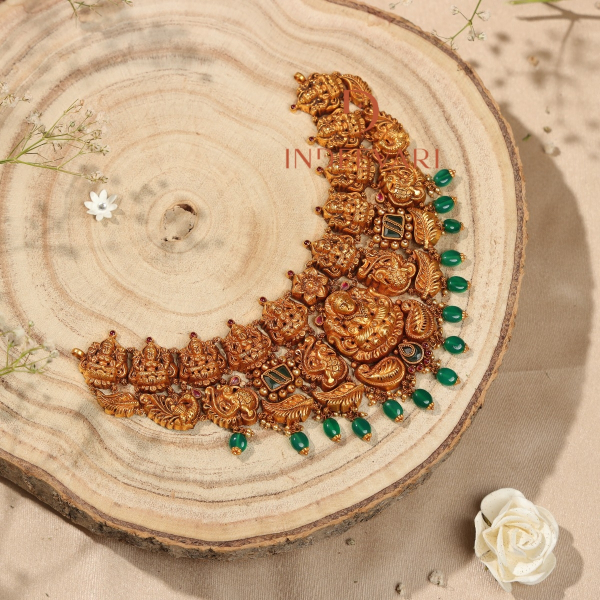 Aarvi Nakshi Necklace