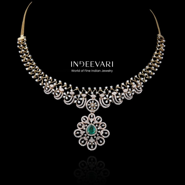 Ila Diamond Necklace