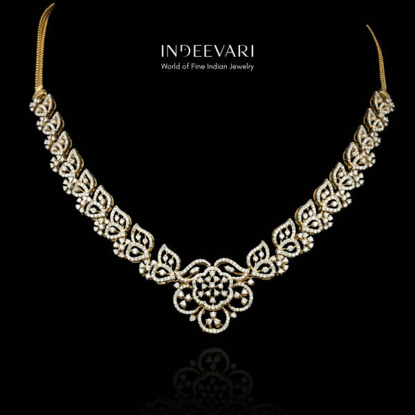 Meishaa Diamond Necklace