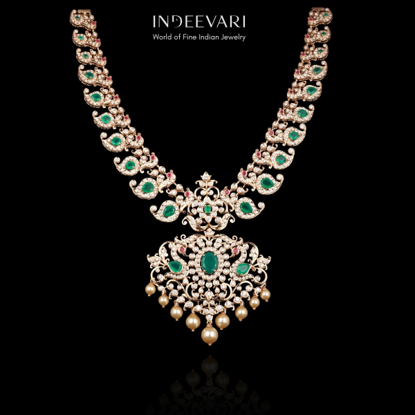 Lisha Traditional Necklace