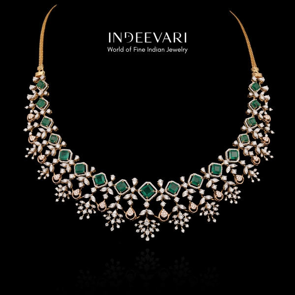 Adya Diamond Necklace
