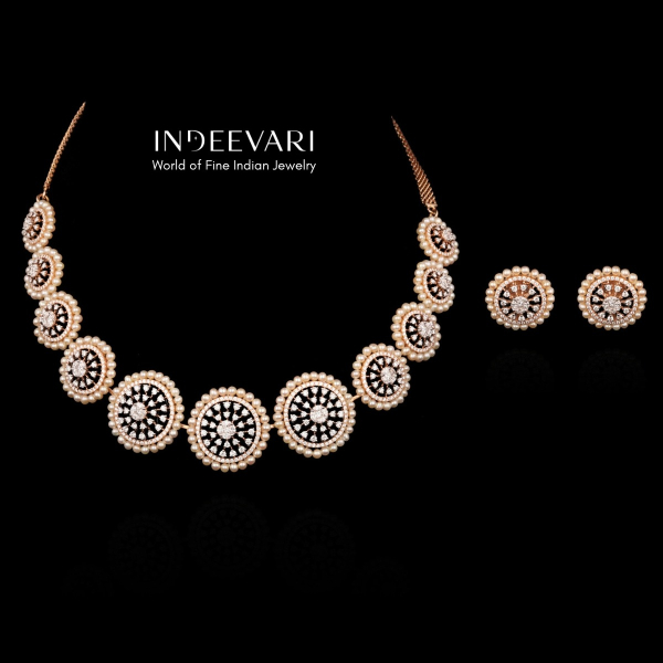 Yukti Diamond & Pearl Necklace