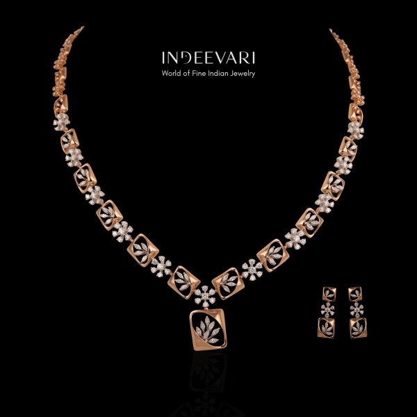 Nitara Diamond Necklace Set