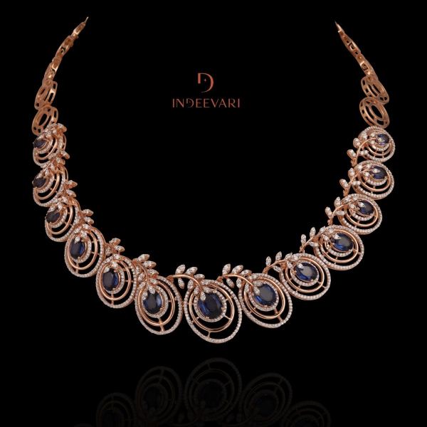 Trivi Diamond Necklace
