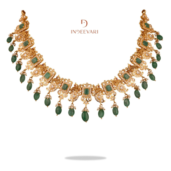 Piya Pachiwork Short Necklace