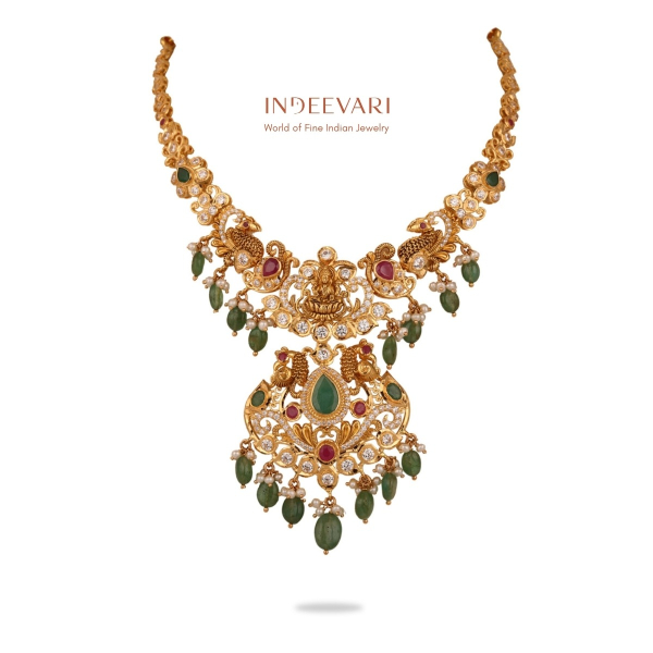 Geet Pachiwork Short Necklace 