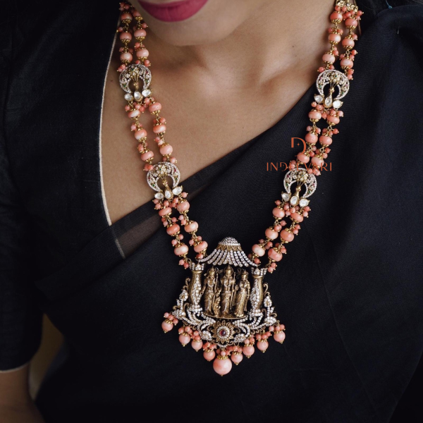 Elegant Coral Ramparivar