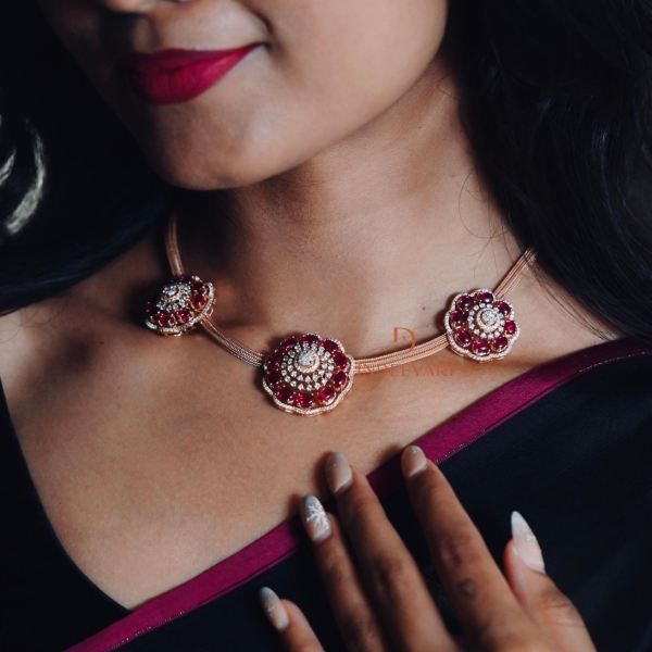 Nandika Floral Necklace