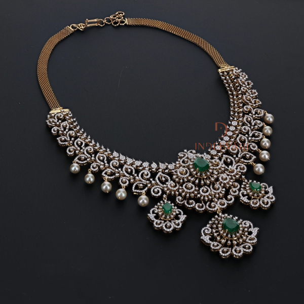 Parajika Diamond Necklace
