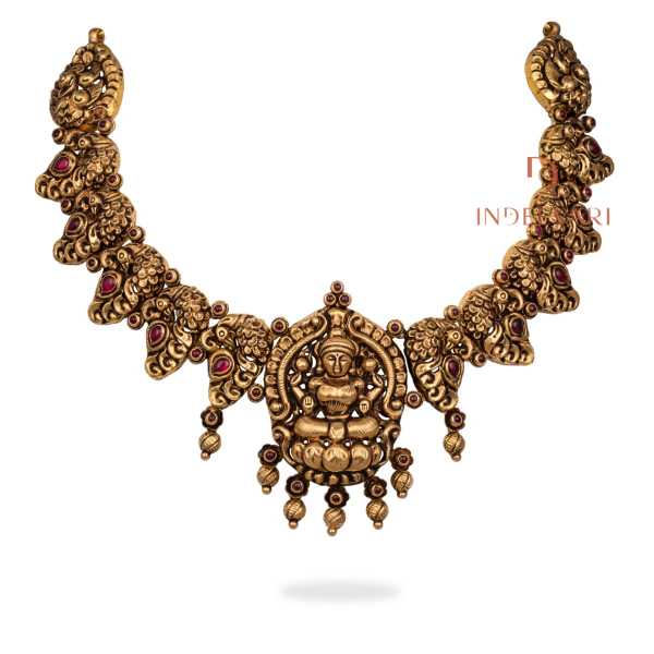 Spectacular Nakashi Handcrafted Necklace