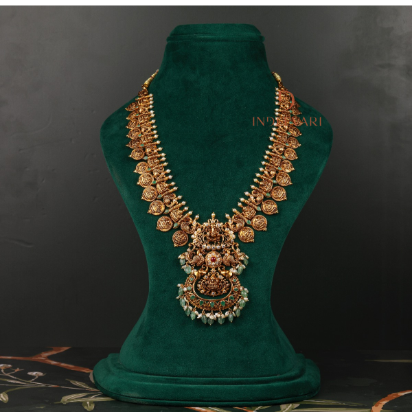 Swara Kasumala Haar