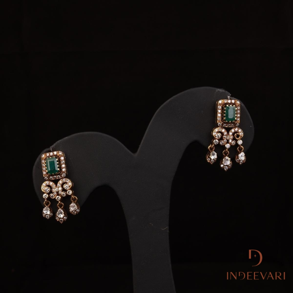 Roza Victorian Earrings
