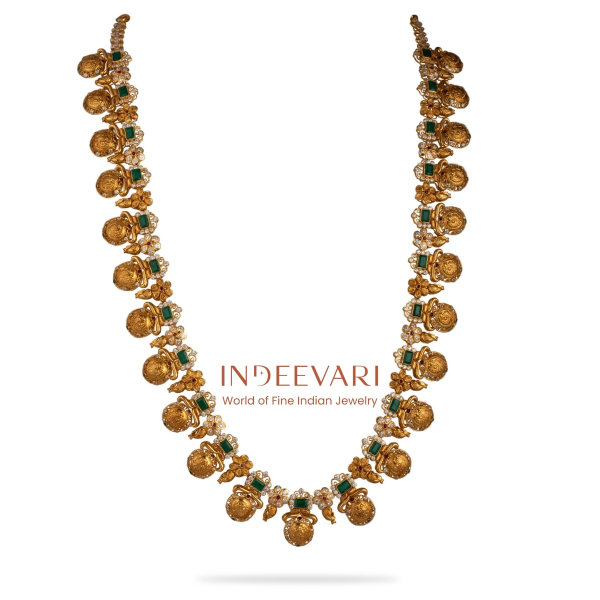 Ramparivar With Emeralds 