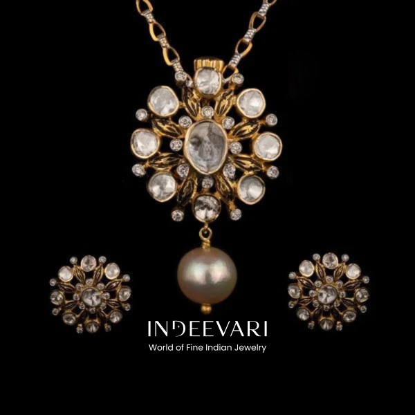 Subtle Polki Pendant Set