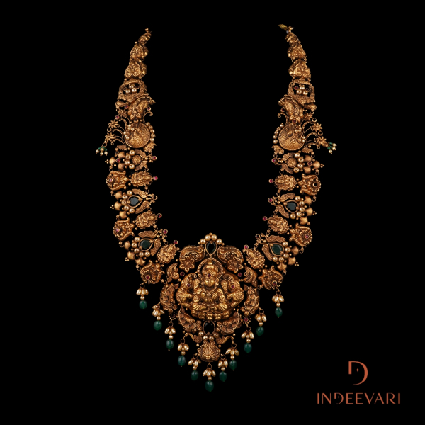 Princely Devi Mayurika Statement Haar