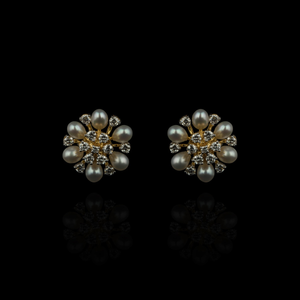 Gloria Pearl Studs