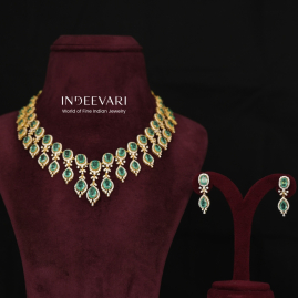 Zumrud Waterfall Bridal Necklace Set